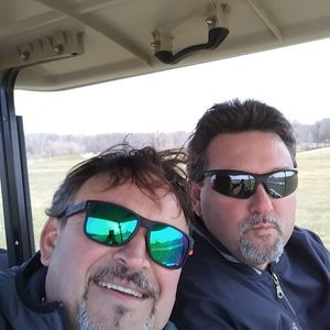 Meet your Posher, Janos